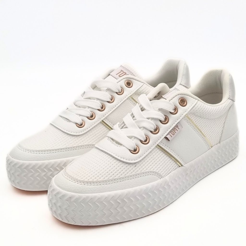 Lads Tommy Lace Up Danielle