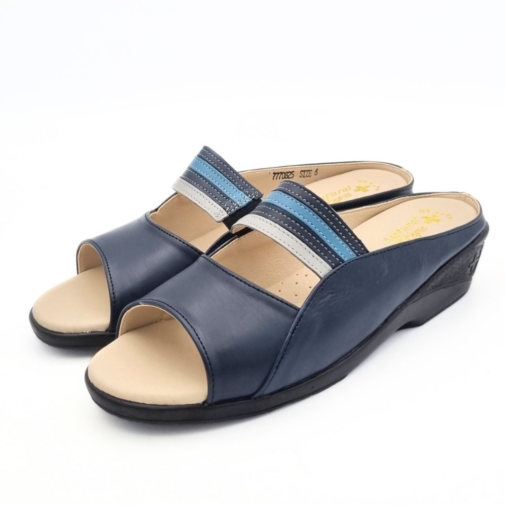 Natural Step 807 Shoe