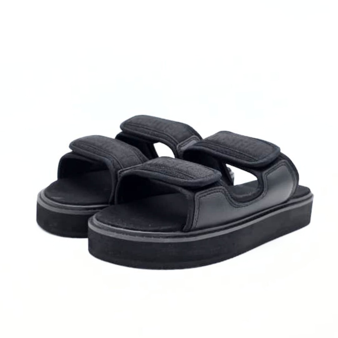 30545 Jonathan Jjude Sandal