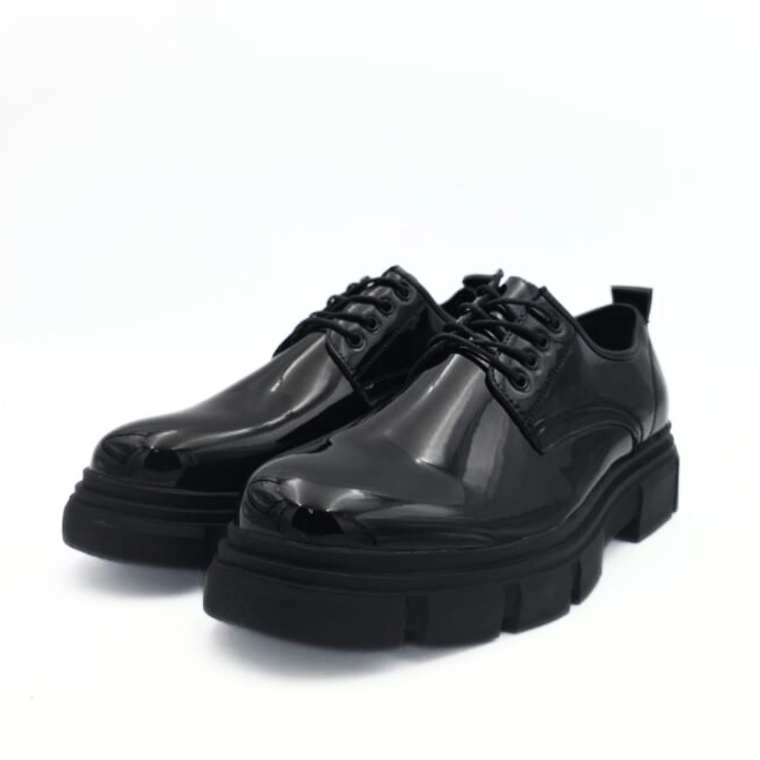 A373718 HAUJI SHOE
